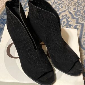 Cato Black Perforated Ankle Booties- size 9